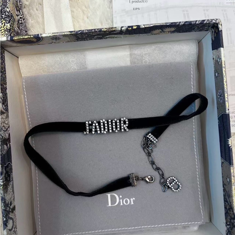 Christian Dior J’ADIOR chocker necklace